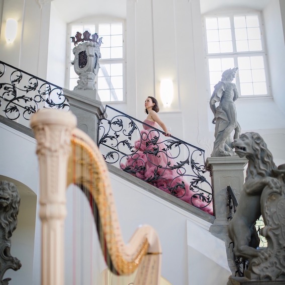 Gallery%201.2%20Rosa